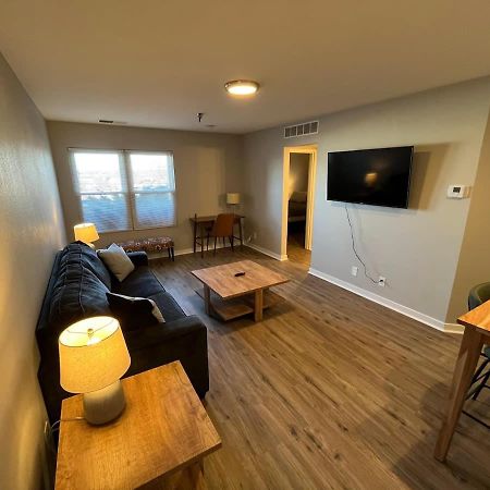 Aksarben 1 Bedroom-Close To I-80 Omaha Dış mekan fotoğraf